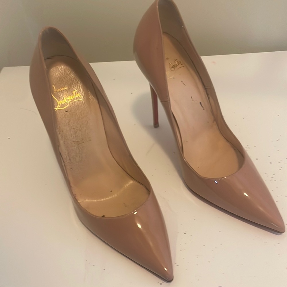 So Kate Christian Louboutin size 38 Nude